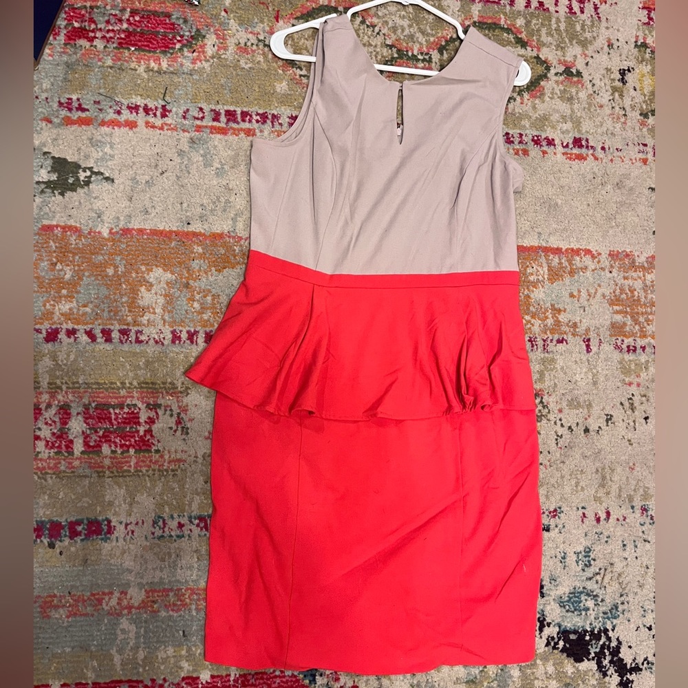 Riley & James beige and bright red/orange hue peplum pencil dress size 14 womens